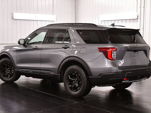 Used 2022 Ford Explorer Timberline AWD/4WD image 5