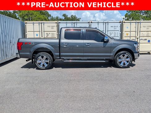 Used 2018 Ford F150 Lariat w/ Equipment Group 502A Luxury AWD/4WD image 3