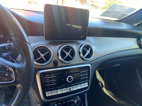 Used 2019 Mercedes-Benz GLA 250 4MATIC image 21