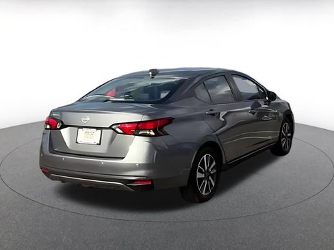 Used 2025 Nissan Versa SV FWD image 12