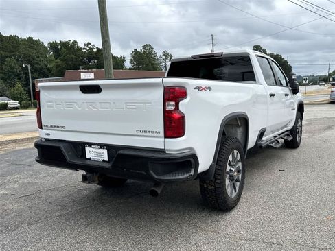 Used 2022 Chevrolet Silverado 2500 Custom w/ Custom Value Package AWD/4WD image 13