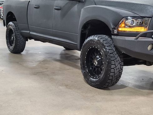 Used 2017 RAM 2500 Longhorn w/ Convenience Group AWD/4WD image 16