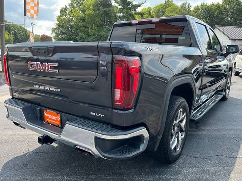 Used 2023 GMC Sierra 1500 SLT w/ SLT Premium Plus Package AWD/4WD image 16