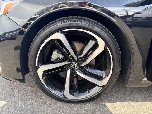 Used 2020 Honda Accord Sport image 28