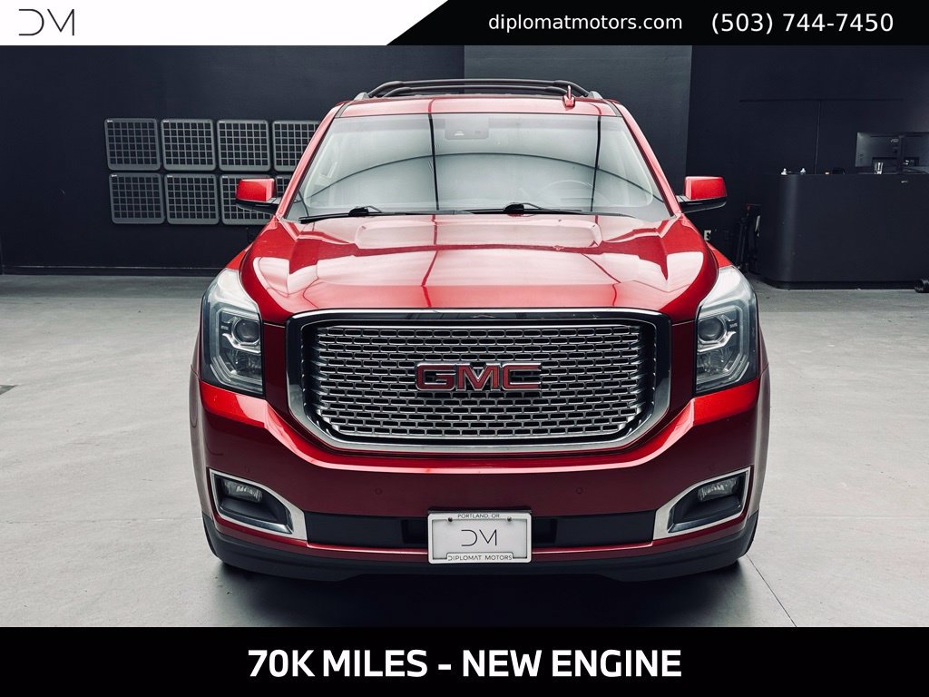 Used 2015 GMC Yukon Denali w/ Premium Package AWD/4WD image 11