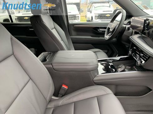 New 2026 Chevrolet Tahoe LT w/ Comfort Package image 12