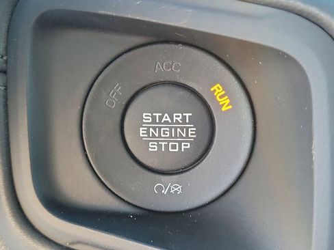 New 2026 Jeep Wrangler Unlimited Rubicon image 32