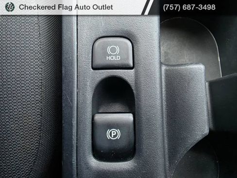 Used 2024 Toyota Corolla LE FWD image 35