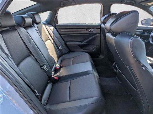 Used 2022 Honda Accord Sport image 14