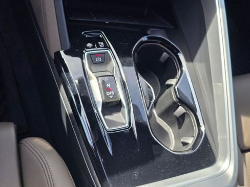 Certified 2025 Audi Q5 Premium w/ Premium Plus AWD/4WD image 21