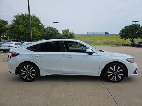 Certified 2024 Honda Civic EX-L image 4