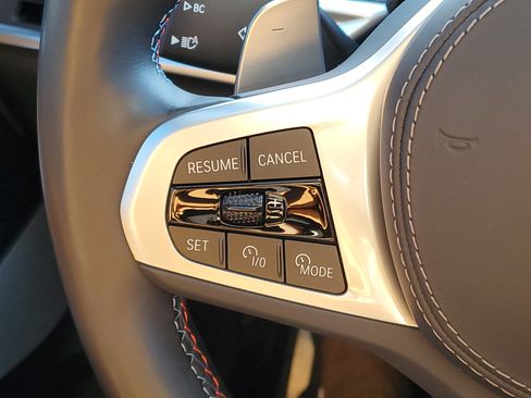 Certified 2024 BMW X6 M60i w/ Dynamic Handling Package image 12