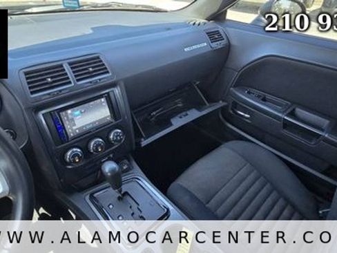 Used 2014 Dodge Challenger SXT w/ Super Sport Group (SS/T) RWD image 38