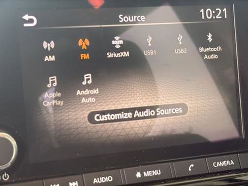 Used 2025 Nissan Pathfinder S AWD/4WD image 19
