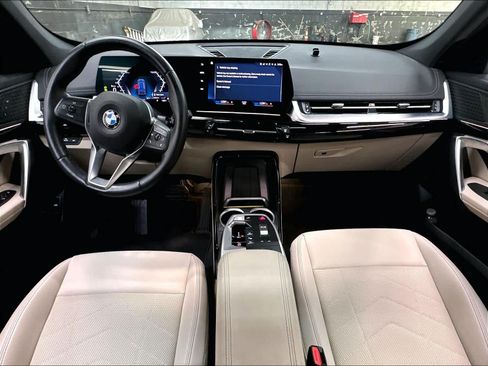 Used 2023 BMW X1 xDrive28i w/ Convenience Package AWD/4WD image 18
