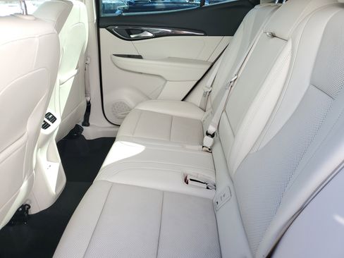 Used 2022 Buick Envision Essence w/ Safety Package image 14