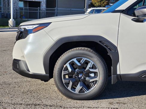 New 2025 Subaru Forester Premium image 6