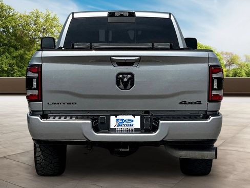 Used 2024 RAM 3500 Limited AWD/4WD image 4