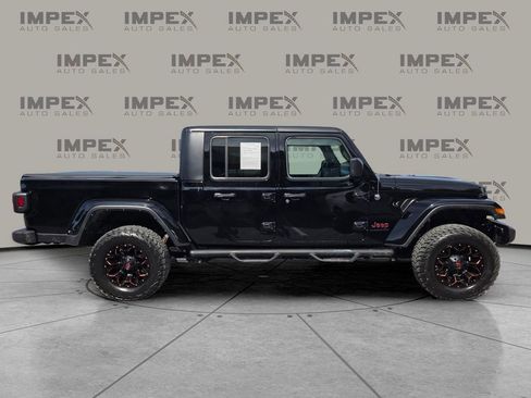 Used 2022 Jeep Gladiator Sport AWD/4WD image 6