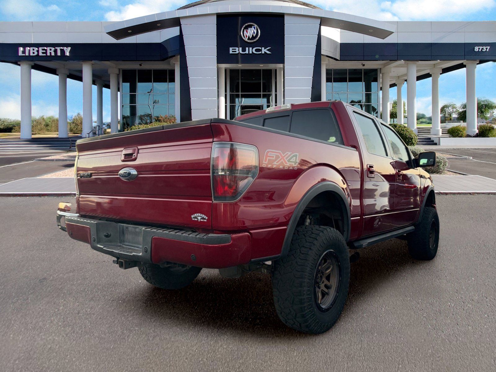 Used 2014 Ford F150 FX4 w/ Equipment Group 402A Luxury AWD/4WD image 3