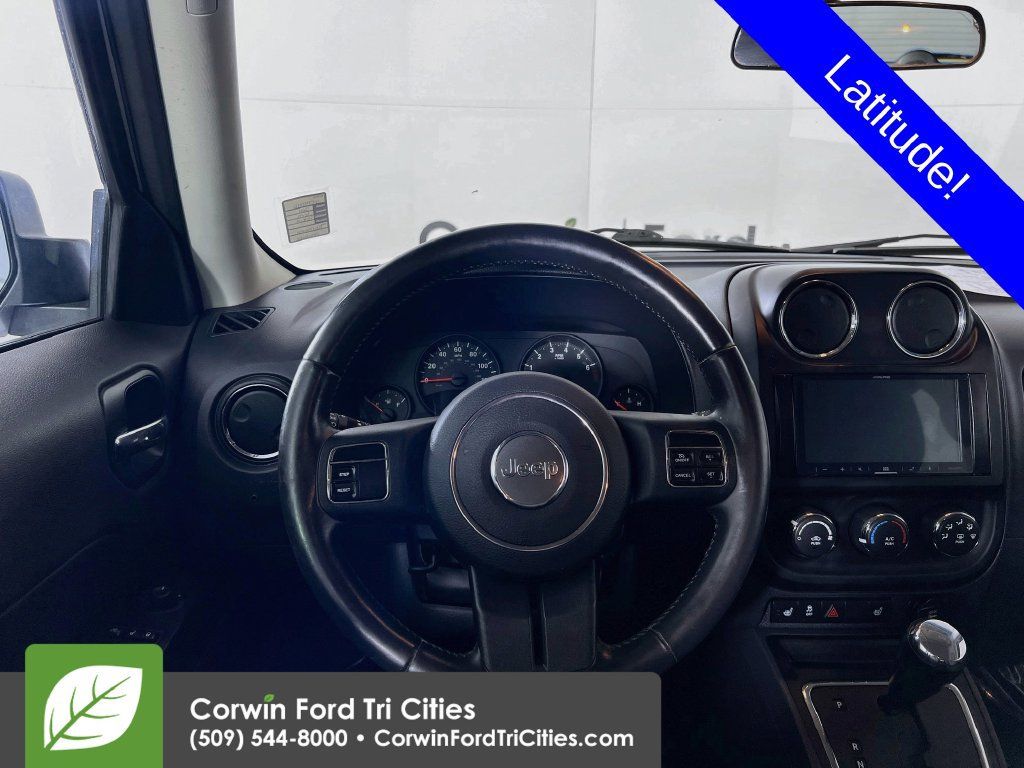 Used 2011 Jeep Patriot Latitude AWD/4WD image 25