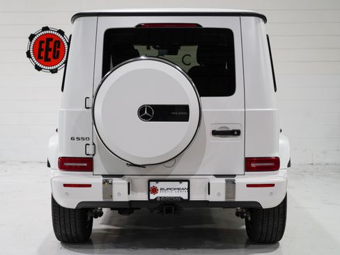 Used 2024 Mercedes-Benz G 550 image 3