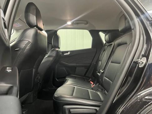 Used 2025 Ford Escape Platinum AWD/4WD image 19