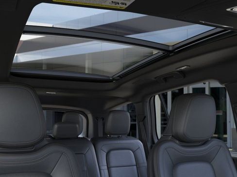New 2026 Lincoln Aviator Reserve AWD/4WD image 22
