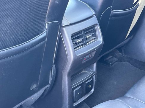 Used 2018 Ford Edge Titanium w/ Equipment Group 301A image 26