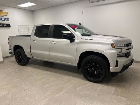 Used 2021 Chevrolet Silverado 1500 RST w/ Rally Edition AWD/4WD image 3