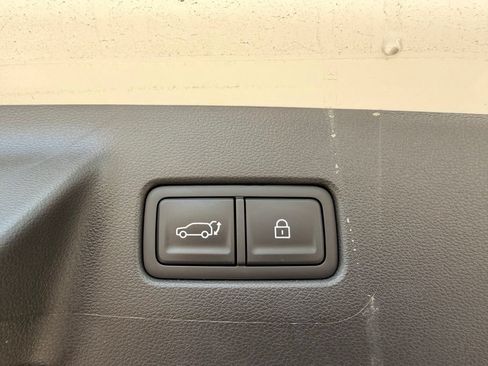 Used 2025 Hyundai Santa Fe SEL AWD/4WD image 43