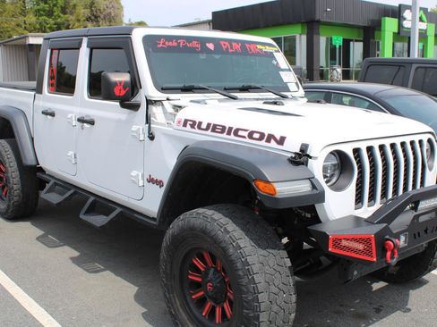 Used 2020 Jeep Gladiator Rubicon AWD/4WD image 3