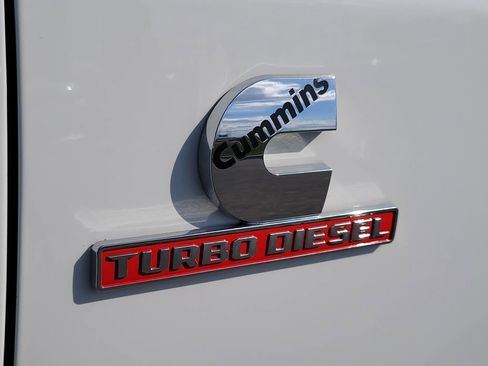 Used 2023 RAM 2500 Laramie AWD/4WD image 7