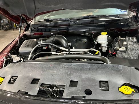 Used 2019 RAM 1500 Warlock AWD/4WD image 27