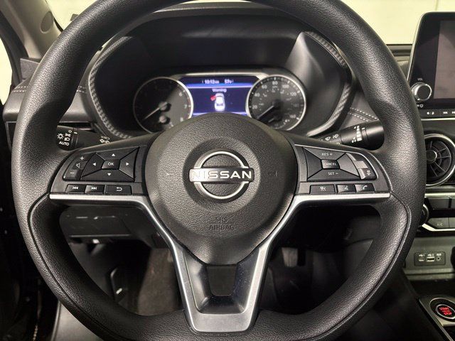 Used 2025 Nissan Sentra SV FWD image 24