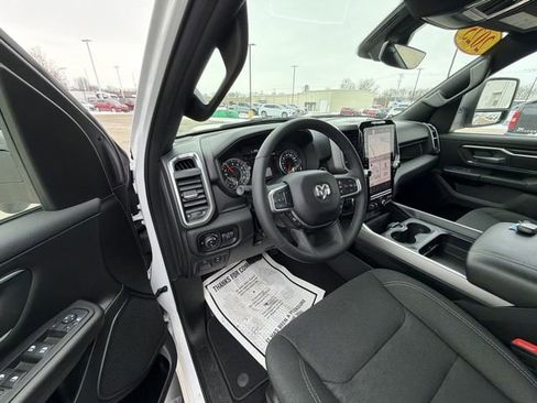Used 2025 RAM 1500 Big Horn AWD/4WD image 14