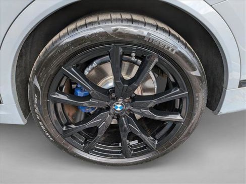 Used 2023 BMW X7 xDrive40i w/ M Sport Package image 26