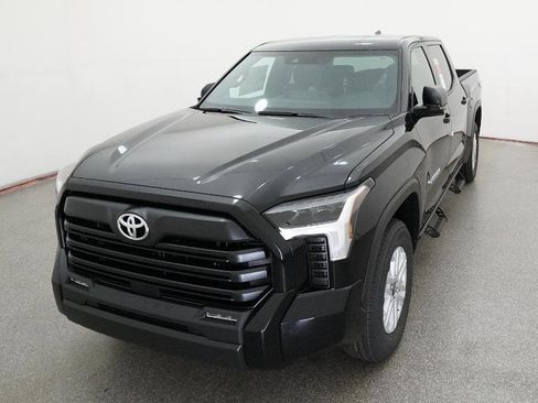 New 2026 Toyota Tundra SR5 RWD image 3