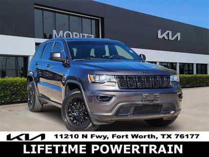 Used 2020 Jeep Grand Cherokee Laredo