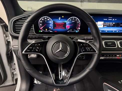 Used 2025 Mercedes-Benz GLE 350 4MATIC image 27
