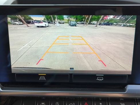 Used 2022 Chevrolet Silverado 1500 RST RWD image 17