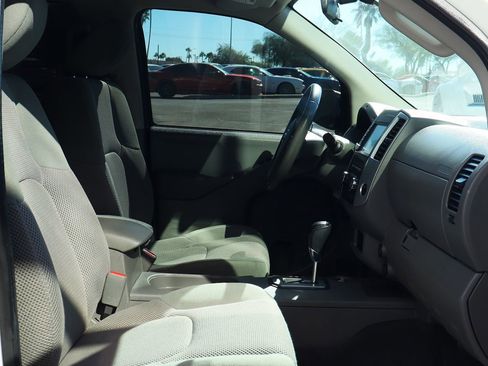 Used 2021 Nissan Frontier S image 34