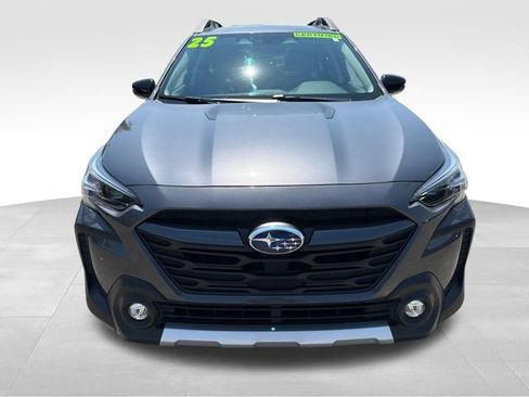 Certified 2025 Subaru Outback Limited AWD/4WD image 2