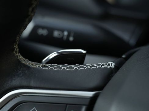 Used 2021 Jeep Grand Cherokee L Limited image 54