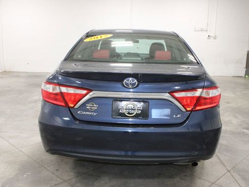 Used 2017 Toyota Camry LE image 8