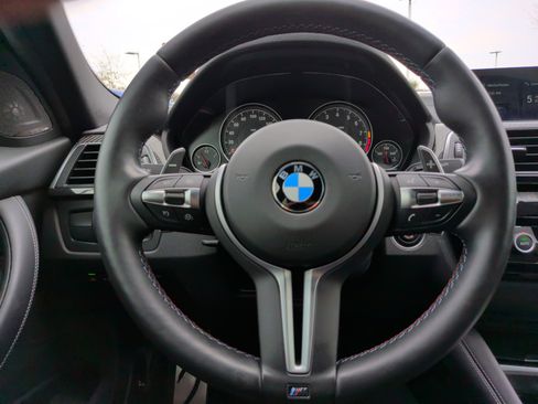 Used 2018 BMW M3 Competition image 20