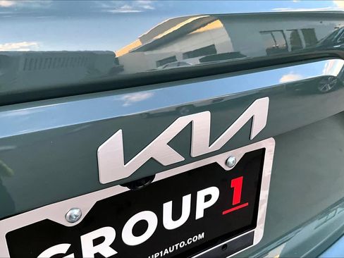Used 2023 Kia Niro Wind FWD image 9