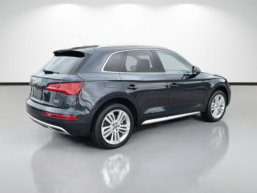 Used 2018 Audi Q5 2.0T Premium Plus w/ Premium Plus Package AWD/4WD image 3