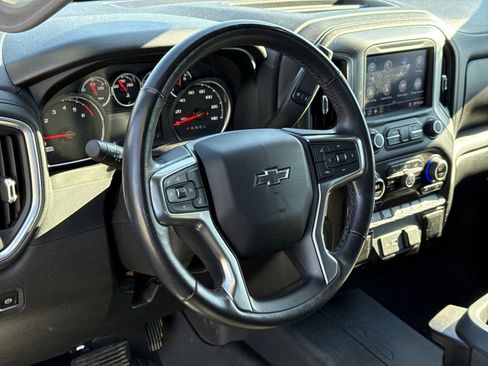 Used 2022 Chevrolet Silverado 1500 RST image 18