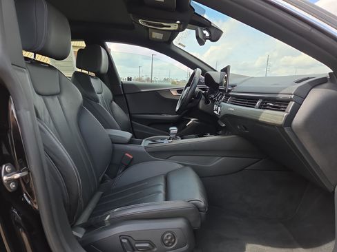 Used 2021 Audi A5 2.0T Premium image 16